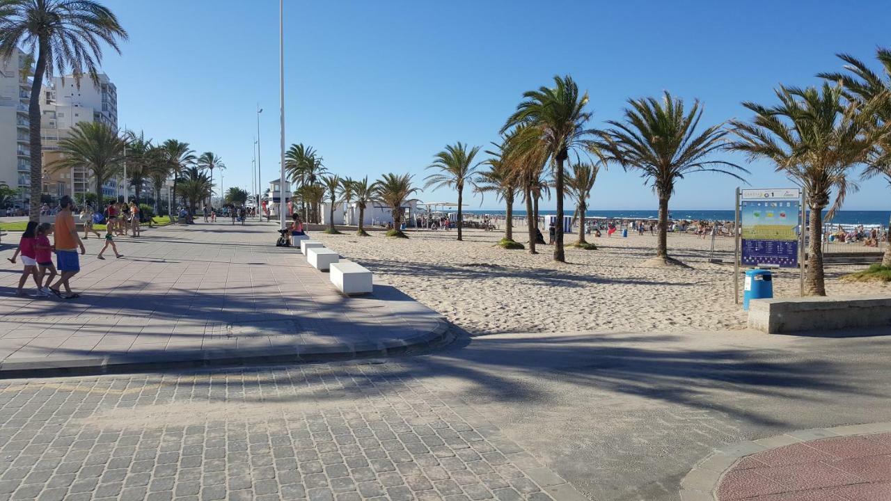 Apartamento Eivissa 800 M De La Playa De Gandia Bagian luar foto